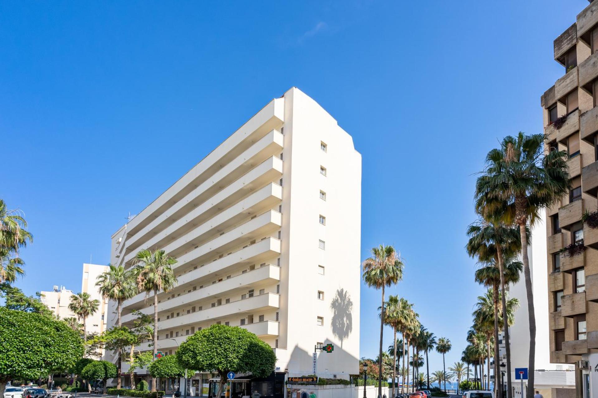 Fully Renovated Frontline Flat Apartamento Marbella Exterior foto