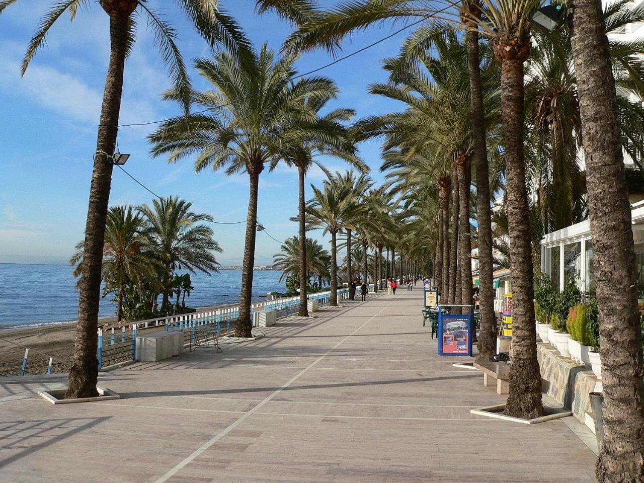 Fully Renovated Frontline Flat Apartamento Marbella Exterior foto
